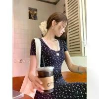 ราคา เดรส สลิมฟิต ลายดอกไม้ สีกรมท่า คอวี สไตล์น่ารักและเซ็กซี่ เดรสยาวลูกไม้ฤดูร้อนใหม่สำหรับผู้หญิง 2025 เดรส รัด รูป ชุด ให้ นม เดรส ผ้า ทอ เดรส ปาร์ตี้ (1731251973317100669)