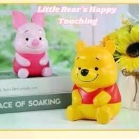 ราคา ของเล่นกระทัดรัดเด้งช้า Winnie the Pooh ดีไซน์การ์ตูนสุดน่ารัก ของเล่นบีบบรรเทาความเครียด สกุชชี่แตงโม ทาบะสกุชชี่ หนึบๆ สกุชชี่ ช็อกโกแลต สกุชชี่ เนื้อ เปียก สกุชชี่ กล้วย (1731287808456361106)