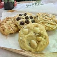 ราคา คุกกี้เนยหน้าผสม (กล่องใหญ่ 12 ชิ้น) ขนม คุกกี้ cookie อร่อย จัดหนัก ใน บิสกิต ซัน เกรน โอริโอ้ เวเฟอร์ ช็อกโกแลต กล่อง มา การอง แครกเกอร์ stikkoth ช็อกโก พลัส (1729651379145771621)