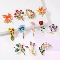 ราคา เครื่องประดับเข็มกลัดมุกเทียม, แฟชั่นยุโรปและอเมริกา, ภาพวาดสีน้ำมัน, อเนกประสงค์, Rhinestone, ช่อดอกไม้มุกใบเมเปิ้ล, เข็มกลัด (1732223431691242126)