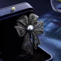 ราคา เข็มกลัด Rhinestone สไตล์วินเทจ ดีไซน์กุทัณฑ์สุดหรู เครื่องประดับสุดหรู (1732280876347853776)