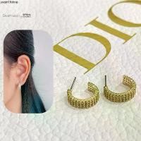 ราคา เงินแท้ Glamwelry ต่างหู ต่างหูสตั๊ด ต่างหูเงินแท้ ต่างหูทองประดับเพชรแถว (1731558524274247493)