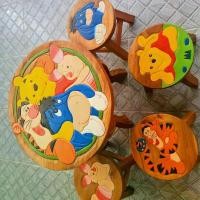 ราคา ชุดโต๊ะทำจากไม้จามจุรีเนื้อแข็ง ขนาด 50*48 cm. โต๊ะ+เก้าอี้ 4 ตัว ประกอบแล้ว ทนทาน ทนทาน ประกอบแล้ว (1729601257808562679)