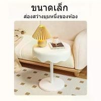 ราคา ห้องนอนแบบเรียบง่ายโต๊ะหัวเตียงโซฟาติดกับบ้านหลายเน็ตสีแดงข้างเตียงชั้นวางของมุมห้องนั่งเล่นโต๊ะกาแฟโต๊ะเล็ก ๆ โต๊ะ อ่าน หนังสือ เก้าอี้ หลุยส์ โต๊ะ คาเฟ่ (1731774543640560789)