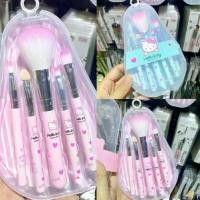 ราคา ชุดแปรงแต่งหน้า Sanrio 5 ชิ้น ดีไซน์อะนิเมะ Hello Kitty รวมบลัชออน อายไลเนอร์ ลิป และแปรงอายแชโดว์ เครื่องมือแต่งหน้าความงาม เหมาะสำหรับเป็นของขวัญสำหรับเด็กผู้หญิง (1731785469942138327)