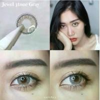 ราคา คอนแทคเลนส์ บิ๊กอาย รุ่น Jewel 3 tone มีสีเทา/ตาล/ฟ้า/เขียว/ดำ Gray/Brown/Blue/Green/Black มีค่าสายตาปกติ (0.00) (1729615684965009831)