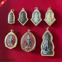 ราคา กรอบพระเครื่องของหลวงปู่อุ้ย เครื่องประดับชิ้นเดียว จี้ไทย ราชาสุวรรณนาภู จราจรลาเมฆ สไตล์เดียวกัน เปลือกทอง กรอบ ลูกอม (1731418006772483959)