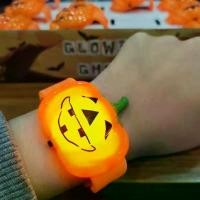 ราคา NK-M681 ของเล่นเด็กไฟกระพริบไฟ สายรัดข้อมือ กำไล ลายฟักทองฮาโลวีนน่ารักสำหรับเด็ก (1729580675779824142)