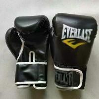 ราคา ถุงมือ Everlast Core Everstrike (1731784408390272939)