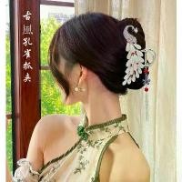 ราคา กิ๊บติดผม สไตล์วัง พู่นกยูง สไตล์โบราณ คลิปฉลามดาราอินเทอร์เน็ต เครื่องประดับผมกี่เพ้า กิ๊บ ไก่ แดง โบว์ คิตตี้ กิ๊ฟ โมริ โม โร่ กิ๊บ โบว์ คิตตี้ แดง กิ้ ฟ เกรทแมท chi (1731274903314597537)