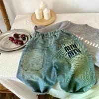 ราคา กางเกงยีนส์เด็ก มาใหม่ คอลเลคชั่นฤดูใบไม้ผลิ สไตล์เกาหลี แบรนด์แฟชั่น กางเกงขาตรง สำหรับเด็กชายและเด็กหญิง กางเกงยีนส์ตัวอักษร เสื้อผ้าเด็ก (1731045246289480302)