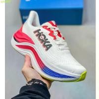 ราคา รองเท้าวิ่งลำลอง HOKA SKYWARD X สำหรับผู้ชายและผู้หญิง เบามาก รองเท้าผ้าใบพื้นหนา มืออาชีพ รองเท้า วิ่ง มาราธอน รองเท้า วิ่ง asics (1731796385281902589)