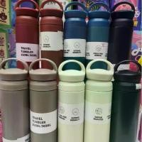ราคา TRAVEL TUMBLER HANDLE 500มล กระบอกน้ำ กระบอกเก็บความเย็น ร้อน กระบอกน้ำหูหิ้ว เก็บอุณหภูมิ ร้อน/เย็น (1731477070977860896)