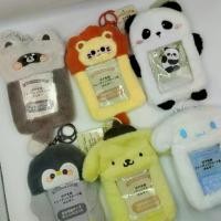 ราคา เคสใส่บัตรทรงใส ดีไซน์น่ารัก พร้อมพวงกุญแจผ้ากำมะหยี่ เหมาะสำหรับบัตรประจำตัวประชาชน กระเป๋าใส่บัตรผ่านวิชาการ และที่เก็บรูปถ่ายไอดอล มาใหม่ พวงกุญแจ ทานตะวัน รถมอไซค์ กําไล หิน (1731744686797653346)