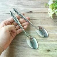 ราคา ช้อนสแตนเลส หนา ช้อนส้มตำ ช้อนส้มพาณิชย์ ช้อนเหล็กจิ๋ว ช้อนของขวัญเดียว ช้อน เกาหลี ของ แท้ ช้อนส้อม กระบก ข้าว ราง ถ้วย จาน มินิมอล ไม้ ใบตอง กล่อง พลาสติก เข (1731492822621980625)