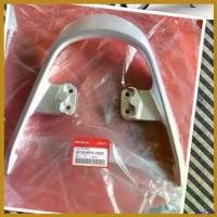 ราคา ShelfLife แบบพกพา กันตก จับท้าย Wave125i ตัวเก่า แท้ศูนย์ Honda (ปี2005-2010) รุ่นไฟเลี้ยวบังลม (Wave125i เก่า) มอเตอร์ไซค์ Motorcycle โช้ค หลัง (1730511318579120309)