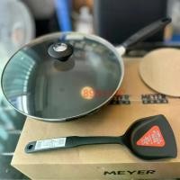 ราคา เซต MEYER กระทะ รุ่น COOK 'N LOOK INDUCTION ผัดและอบ 3 ชิ้น รวมฝาและตะหลิว สินค้าพร้อมจัดส่ง (1729637078455913451)