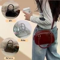 ราคา oaishop017 กระเป๋าสีแดง แฟชั่นเรโทร มีหลายสีให้เลือก สีทึบ เรียบง่าย คุณภาพสูง กระเป๋าสตรีเกาหลี มีบริการเก็บ กล่องใส่รองเท้า လက်စွပ်boy comme des garcons น้ำยาล้างจาน ขายดี 3m (1731308935239992623)