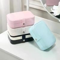 ราคา กล่องเก็บเครื่องประดับ กล่องใส่เครื่องประดับ แบบพกพา กล่องกำมะหยี่ อย่างดี กันน้ำ กล่องเก็บต่างหู ตุ้มหู สร้อยคอ แหวน ต่างหู (1732226617440242148)