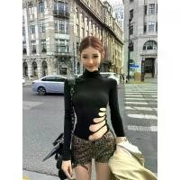 ราคา เสื้อยืดแขนยาวสีดำ ดีไซน์ย้อมสีดำ Miekevv สำหรับผู้หญิง ฤดูใบไม้ร่วง สาวฮอต รัดรูป เสื้อคอเต่า กลวง มาใหม่ (1732131322509822172)