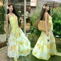 ราคา set 2 pcs. เสื้อสายเดี่ยว ลายผ้านูน มีเชือกผูกโบว์ด้านหน้า ผ่าหน้า มาพร้อมกระโปรงตัวยาว ผ้าลายดอก เอวสม็อก ผ้าพริ้ว ทิ้งตัวสวย งานมีซับในอย่างดีค่ะ (1731689452811094025)