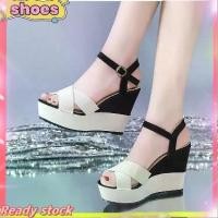 ราคา รองเท้าแตะส้นเตารีด อเนกประสงค์ รองเท้าส้นสูงผู้หญิง สไตล์อังกฤษ แฟชั่น รองเท้าแพลตฟอร์ม รองเท้าผู้หญิง (1732138342374279379)