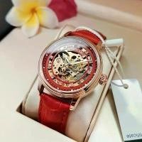 ราคา นาฬิกากลไกอัตโนมัติสำหรับผู้หญิง ดีไซน์หรูหรา พร้อม Tourbillon โครงกระดูก สายหนัง PU สีแดง หน้าปัดสีทองและตัวเรือนสังกะสี ไม่ต้องใช้แบตเตอรี่ ทนทาน นาฬิกาข้อมือแบบอะนาล็อก เหมาะส (1731657021540435083)