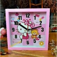 ราคา นาฬิกา Hello Kitty ขนาดเล็ก 6 นิ้ว นาฬิกาตั้งโต๊ะ และนาฬิกาแขวนผนัง (1731896918125086408)
