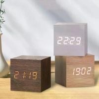 ราคา นาฬิกาดิจิตอลตั้งโต๊ะ นาฬิกาดิจิตอล led นาฬิกาปลุก LED ดิจิตอล, เครื่องประดับศิลปะ, ทรงสี่เหลี่ยม, สไตล์เรโทร, นาฬิกาเรืองแสงไม้, แบบพกพา, มัลติฟังก์ชั่น, นาฬิกาตั้งโต๊ะ, เหมาะสำหรับเด็กและนักเรียน (1