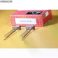 ราคา made in japan แปรงถ่าน สำหรับไดชาร์จ (ตะกร้อ) ขนาด 5x7x14.5 mm. FCC JNDX-37A TRIS Inc. (เทียบเท่า BX215 ) (1731599124592691086)