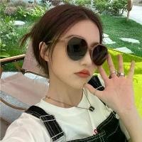 ราคา แว่นกันแดดกรอบกลม สไตล์ญี่ปุ่นและเกาหลี ทันสมัย สีขาวมิลค์กี้ แว่นกันแดดผู้หญิง กรอบเล็ก สไตล์เรโทร แว่นตาสีน้ำตาล Ins มาใหม่ (1731097768227407927)