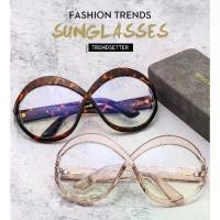 ราคา กรอบแว่นตา กล่องใหญ่ รูปตัว T บุคลิกภาพ ไม้กางเขน แฟชั่น พักผ่อน ป้องกันบลูเรย์ กระจกแบน ธุรกิจ โจ๊กเกอร์ สตรีทช็อต มาใหม่ แว่นกันแดดเรย์แบน แว่นตาเรแบรนด์ชาย แท้ (1730068886454897133)