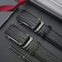 ราคา เข็มขัดผู้ชาย ลายควาย หนังโลหะผสม หัวเข็มขัดอัตโนมัติ เข็มขัดหนังวัว อเนกประสงค์ ลำลอง ดีไซน์เรียบง่าย (1731712327351960748)