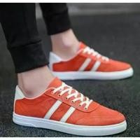 ราคา [COD] Nadine【เลือกสีไม่ใด้นะ ลดาคาจ๊า ล้างสต๊อกจ๊า】new ร้องเท้าผ้าใบ รองเท้าผ้าใบผู้ชาย ร้องเท้าแฟชั่น เท่ๆ A113 (1731370721025754459)