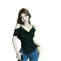 ราคา เสื้อยืด สไตล์เกาหลี ดีไซน์เรียบง่าย เปิดไหล่ สายเอี๊ยม คอ สวิง แขนสั้น ดีไซน์เก๋ไก๋ เปิดไหล่ ไม่สม่ำเสมอ สลิมมิ่ง สีดำ สำหรับสาวฮอต 2244 รีวิว สียีนส์ เ ส ื ้ อ ผ ้ า (1731331345389618737)