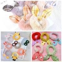 ราคา ยางรัดผม หูกระต่าย ปุกปุย ขนมิ้ง ฟูๆ น่ารัก โดนัทมัดผม สไตล์เกาหลี ฟรุ้งฟริ้ง หลากสีสัน ขนนุ่มเกรดอย่างดี คละสี (1730145672507263673)