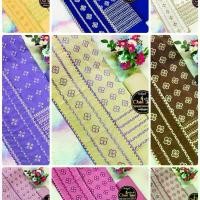 ราคา ชุดมอญผู้หญิงลายมอญแบบใหม่ ตัดได้ครบชุด เสื้อ ผ้าถุง แถมผ้าสไบด้วย (1730855048280902463)