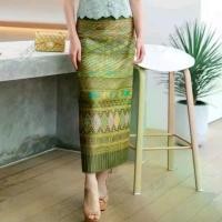 ราคา ผ้าถุงไหมลาวอัดกาวมาเพิ่มจ้า (1729840308514556438)