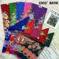 ราคา (พร้อมส่งทันที) ผ้าถุง กว้าง 2เมตร เย็บสำเร็จ คุณภาพดี ผ้าถุงแบบเย็บสำเร็จ ผ้าถุงปาเต๊ะ สีสด ชุดผ้าไทย กระโปรงผ้าไทย ไม่ลื่น (1729640367626947389)