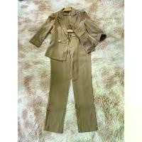 ราคา มือ1 ชุดสูท เสื้อสูท+กางเกง เข้าชุด สีน้ำตาล วินเทจ สินค้าขายดี (1731959686451857109)