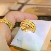 ราคา แหวนเกลียวสตาร์รี่, วัสดุเหล็กไททาเนียมและสแตนเลส, เหมาะสำหรับผู้ชายและผู้หญิง, สไตล์เดียวกัน, แฟชั่น แหวน ขน หาง ช้าง ของ แท้ ปรับ ขนาด ได้ แหวน พลอย เสริมดวง สีส้ม (1731983188449528642)