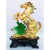 ราคา ม้า ม้ามงคล ม้ายกขา เหยียบสมบัติ เสริมดวง งานเรซิ่นพ่นทรายทอง/ ทอง ขนาด 35x25x55วัcm ปีมะเมีย (1730126540864325992)