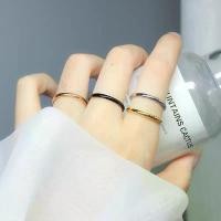 ราคา แหวนสแตนเลส, ผิวเงา, แฟชั่นเรียบง่าย, ทองคำสีกุหลาบ 18k, แหวนเหล็กไททาเนียม, แหวนคู่ แหวน หลวงพ่อสมหวัง กิจ jewelry cluster engagement ring jewelry mystery jar anklets แหวน หยก trick ring (17315798228