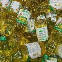 ราคา ชุด 6 ขวด น้ำมันปาล์ม มรกต 1 ลิตร ลดราคาพิเศษ น้ำมันปาล์มแท้ สีเหลืองทอง มีฮาลาล น้ำมันพืช (1729929284092922730)