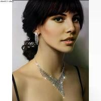 ราคา ชุดเครื่องประดับเพชรสายระย้า สร้อยคอ ต่างหู กำไลข้อมือ พร้อมส่งc 700 (1731914797684983243)