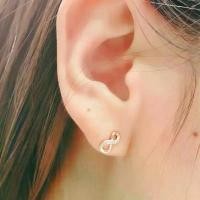 ราคา BWjewerly[ราคาต่อคู่] แหวน Mobius ต่างหูแฟชั่น ต่างหูเพชรสตั๊ด ต่างหูผู้หญิง บรรจุภัณฑ์กล่องของขวัญ หู อลังการ (1731552428625987172)