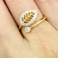 ราคา แหวนทอง1สลึง แหวนเพชร รูปใบไม้ รุ่นฟรีไซส์ ทองชุบ ทองสวย 0293 (1731782446272972257)