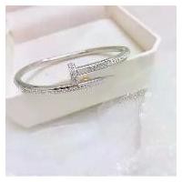 ราคา พร้อมส่ง กำไลตะปู สแตนเลสแท้ กำไล ทรงตะปู สวยเวอร์ P104 สินค้าดี (1731601653911160148)