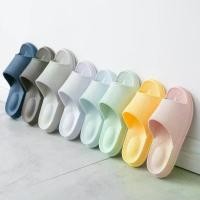 ราคา รองเท้าแตะฤดูร้อน สำหรับผู้ชายและผู้หญิง เหมาะสำหรับใช้ในบ้าน ห้องน้ำ และห้องครัว กันลื่น เงียบ นวดในครัวเรือน ระบายอากาศได้ดี มาใหม่ในปี 2025 christian louboutin heels (1731907943367411608)