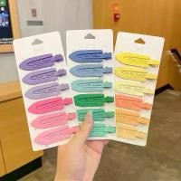 ราคา ชุดกิ๊บติดผม 3 ชิ้น ไร้รอยต่อ สีพาสเทล กิ๊บติดผมหวาน กิ๊บหนีบผม กิ๊บข้าง หญิง ไล่โทนสี กิ๊บปากเป็ด กิ๊บติดคำ เหมาะสำหรับล้างหน้าและแต่งหน้า กิ๊บติดผม กิ๊บ ติด หมวก พยาบาล chri (1732296874774268059)